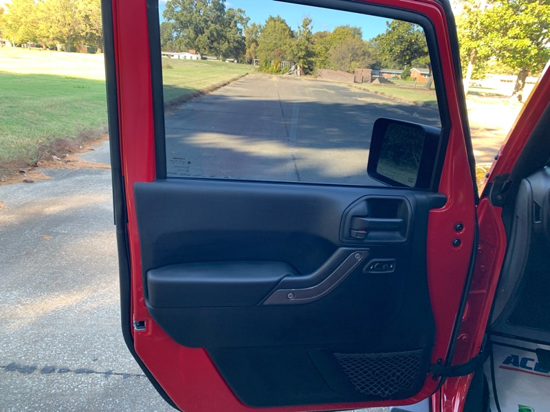 Jeep Wrangler Unlimited Sport 4WD 2014 Jeep Wrangler Unlimited Sport 4WD 2014