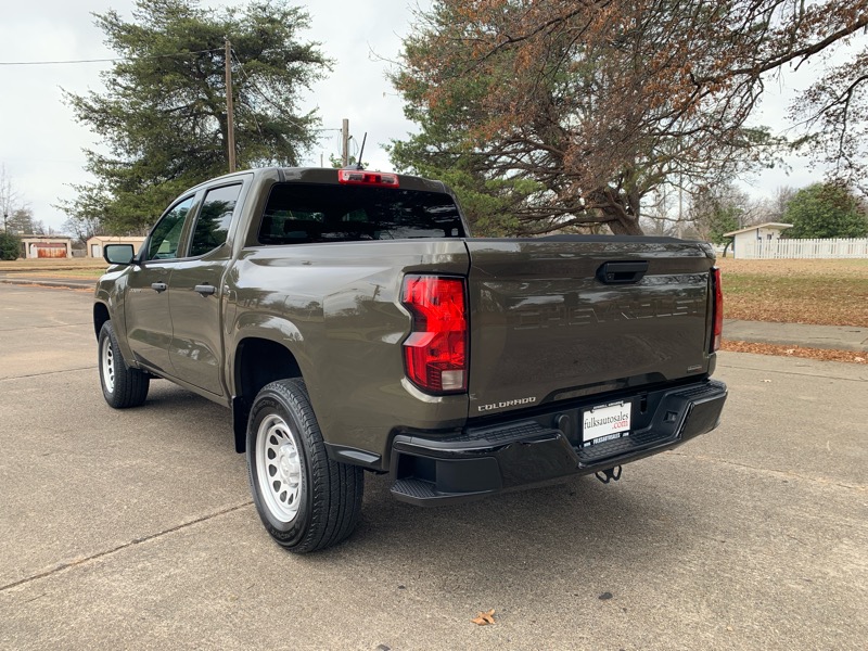 Chevrolet Colorado 2WD Crew Cab WT 2024