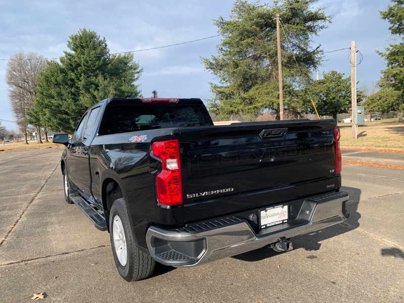 Chevrolet Silverado 1500 1LT Crew Cab 4WD 2024