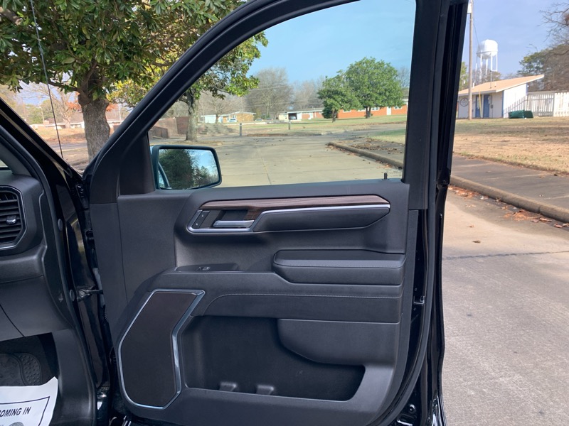 Chevrolet Silverado 1500 1LT Crew Cab 4WD 2024