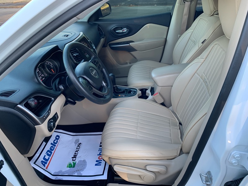 Jeep Cherokee Latitude FWD 2020