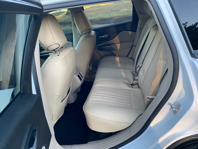 Jeep Cherokee Latitude FWD 2020