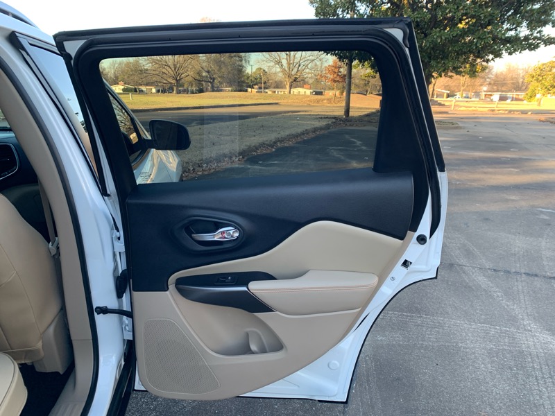 Jeep Cherokee Latitude FWD 2020