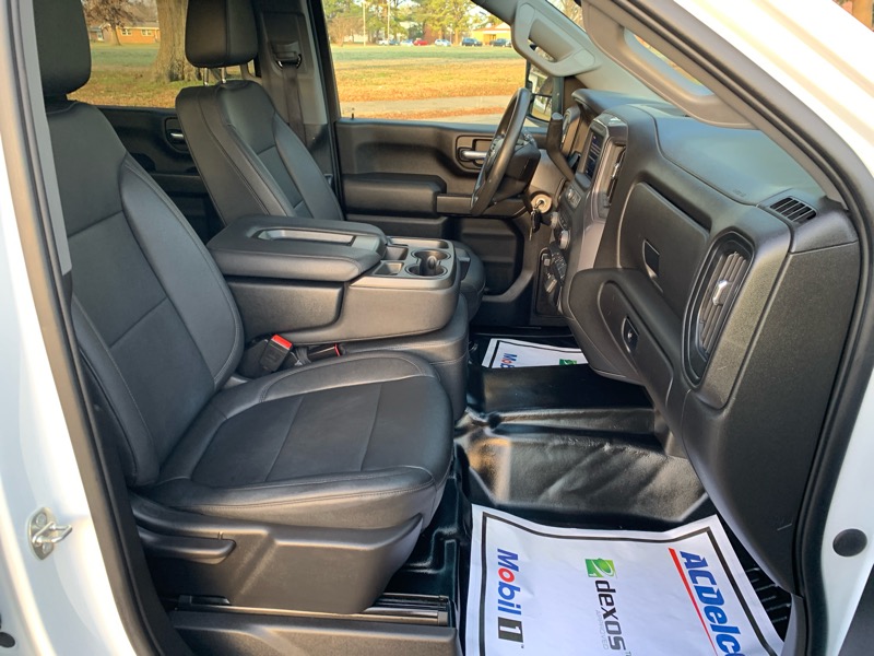 Chevrolet Silverado 2500HD Custom Crew Cab Long Box 2WD 2023