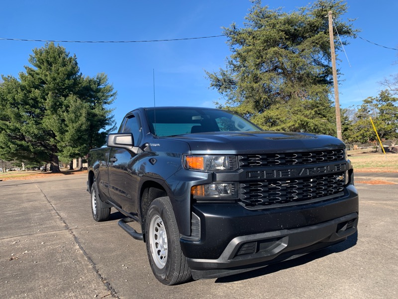 2020 Chevrolet Silverado Base's photo