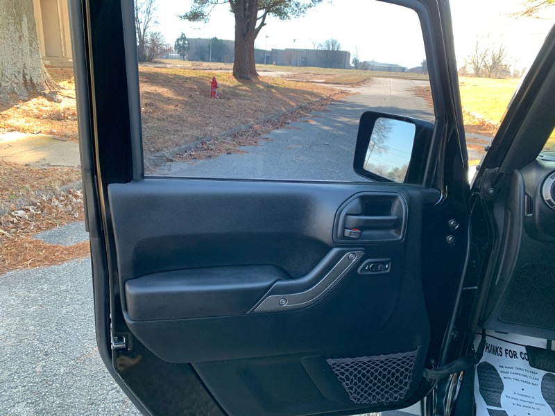 Jeep Wrangler Unlimited Sport 4WD 2017