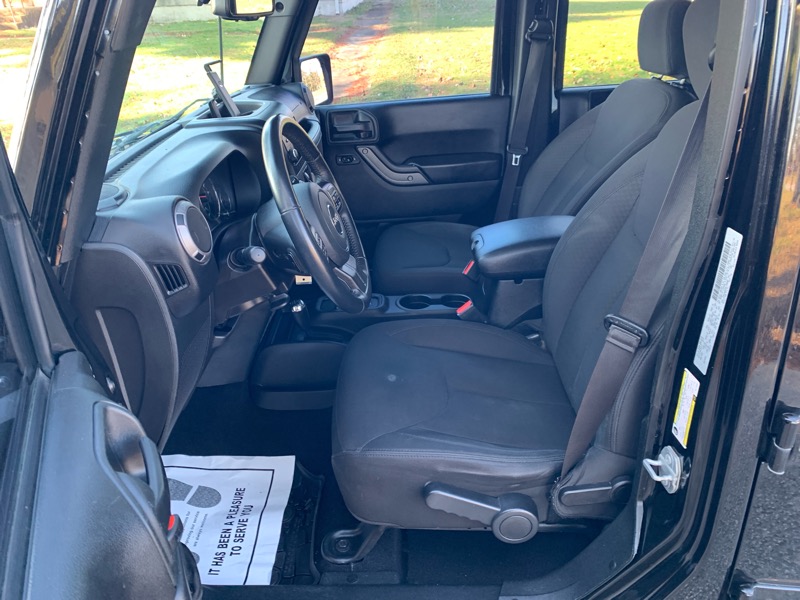 Jeep Wrangler Unlimited Sport 4WD 2017