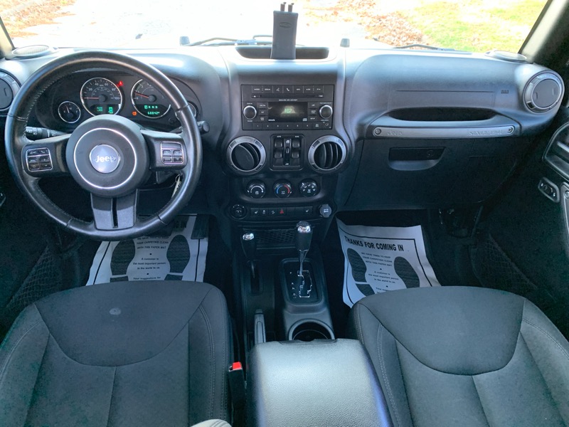 Jeep Wrangler Unlimited Sport 4WD 2017