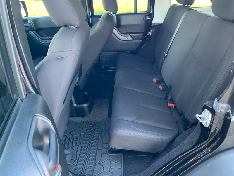 Jeep Wrangler Unlimited Sport 4WD 2017