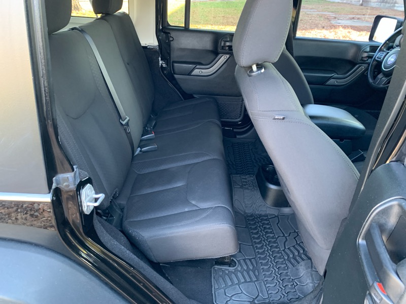 Jeep Wrangler Unlimited Sport 4WD 2017