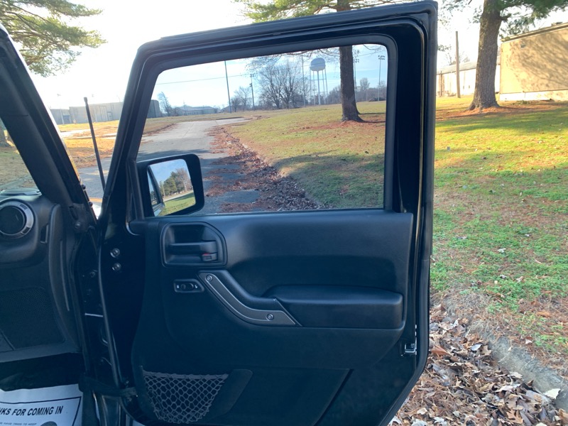 Jeep Wrangler Unlimited Sport 4WD 2017