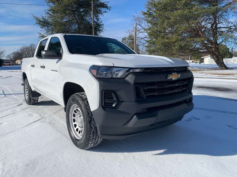2023 Chevrolet Colorado W/T Crew Cab 2WD SWB