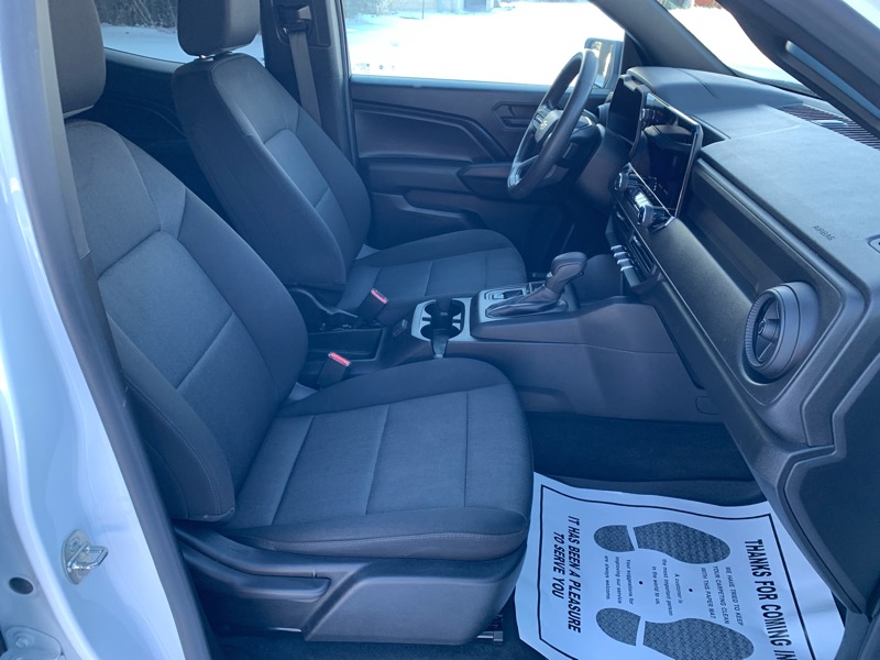 Chevrolet Colorado W/T Crew Cab 2WD SWB 2023