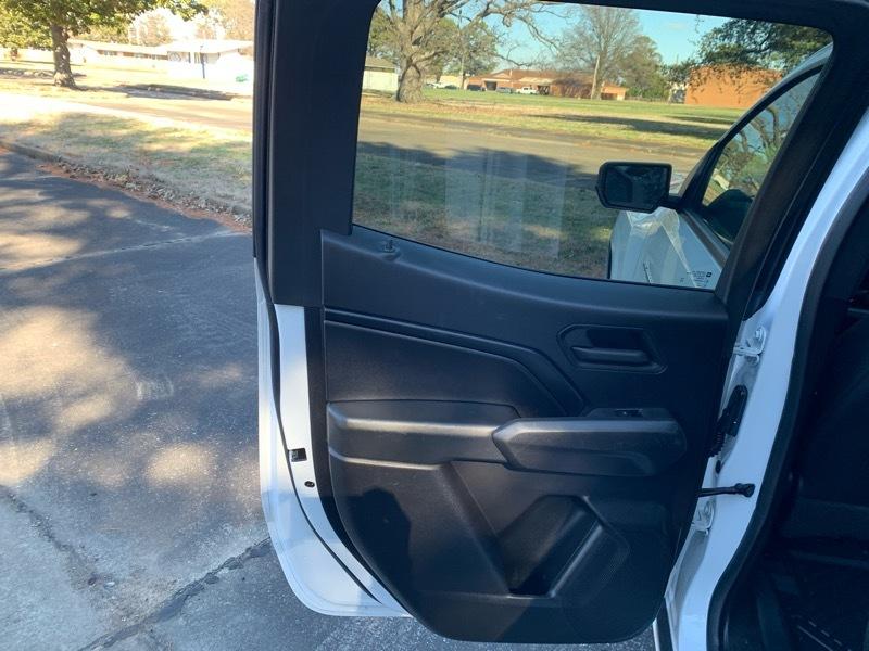 Chevrolet Colorado W/T Crew Cab 2WD SWB 2023