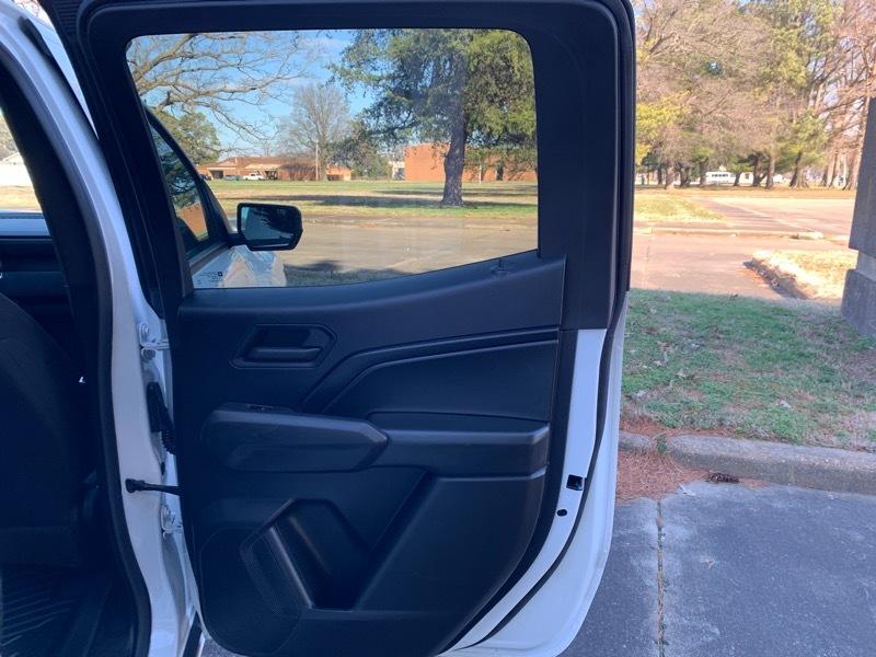 Chevrolet Colorado W/T Crew Cab 2WD SWB 2023