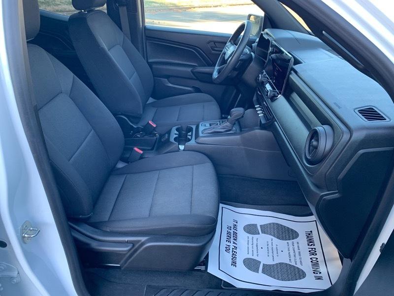 Chevrolet Colorado W/T Crew Cab 2WD SWB 2023