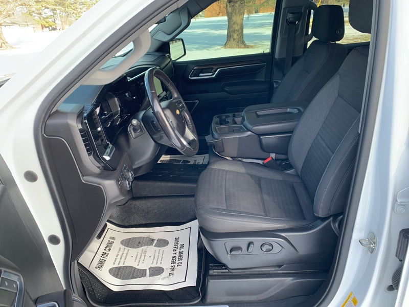 Chevrolet Silverado 1500 1LT Crew Cab 4WD 2023