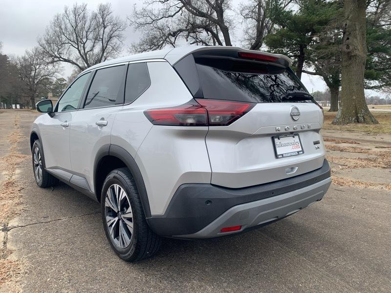 Nissan Rogue SV 2022