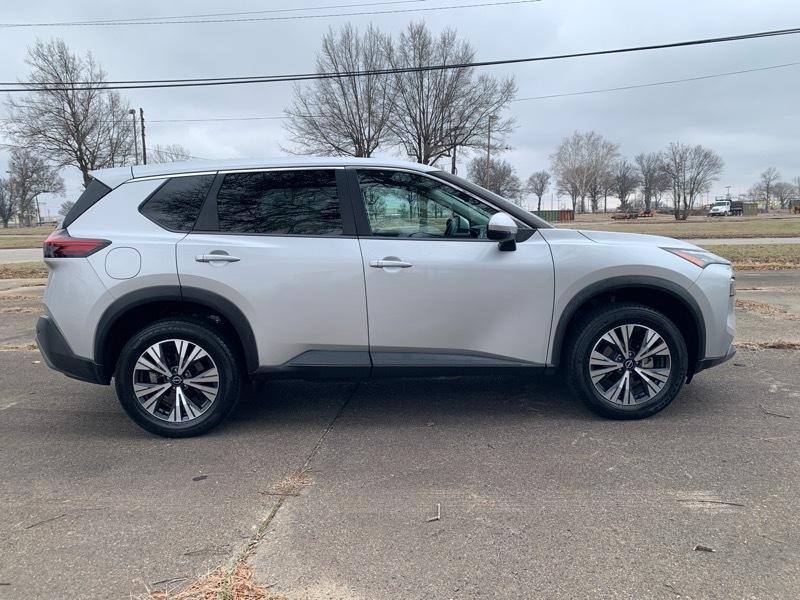 Nissan Rogue SV 2022