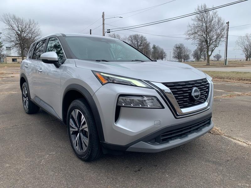 Nissan Rogue SV 2022