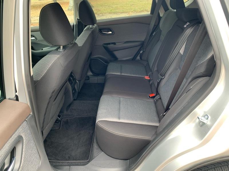 Nissan Rogue SV 2022