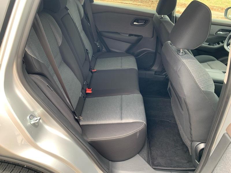 Nissan Rogue SV 2022