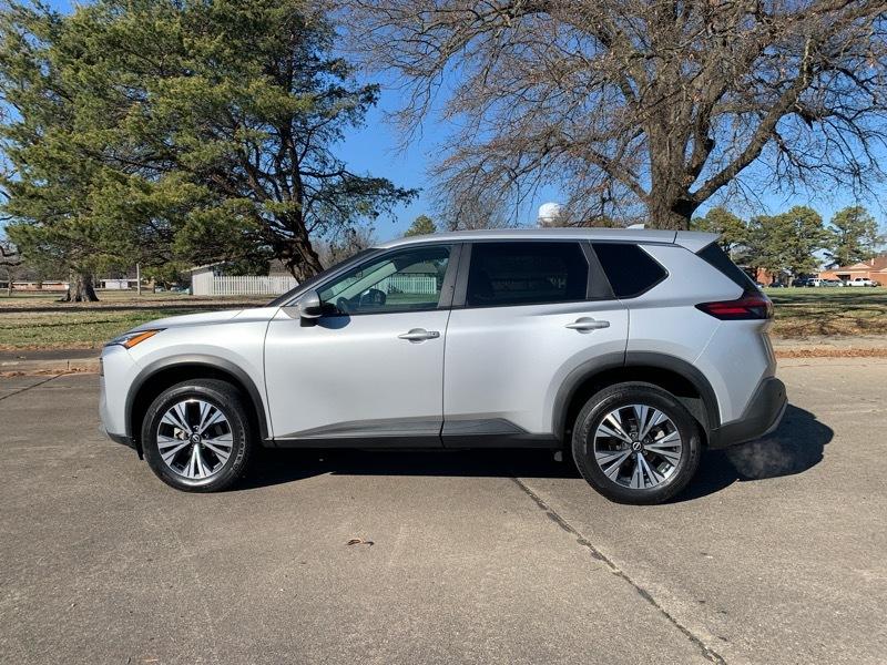 Nissan Rogue SV 2022