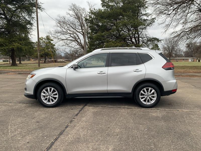 Nissan Rogue FWD SV 2020