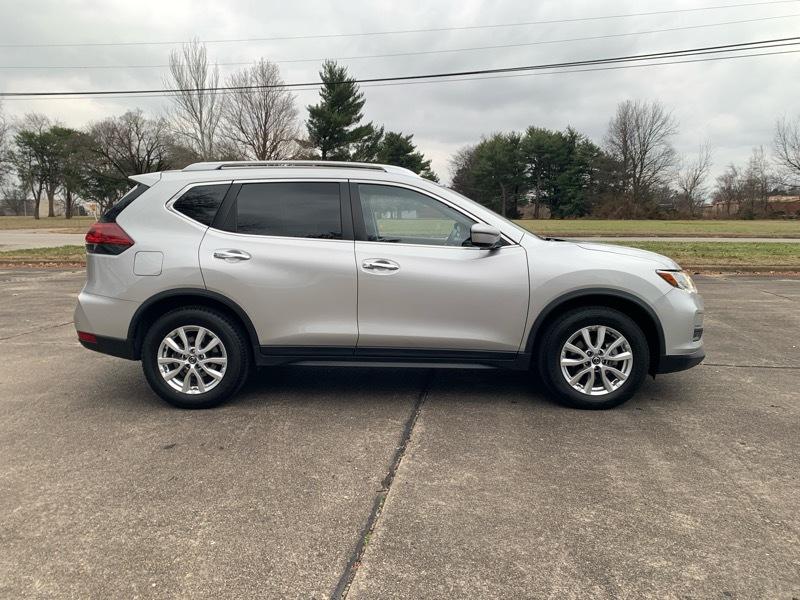 Nissan Rogue FWD SV 2020