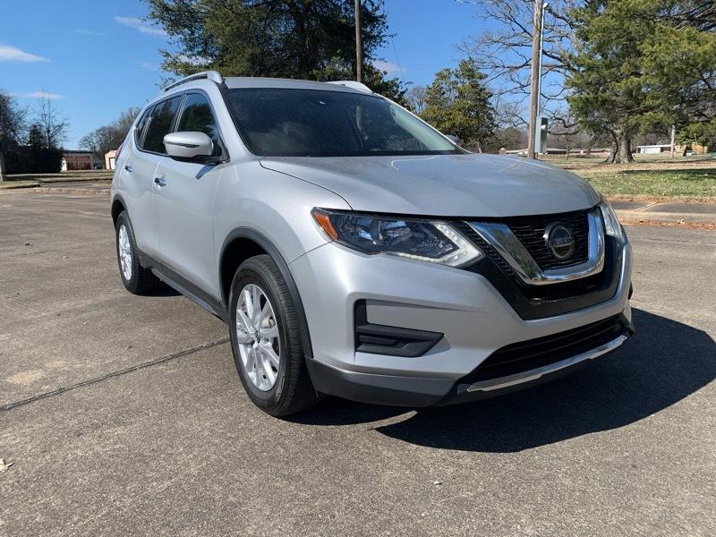 2020 Nissan Rogue FWD SV
