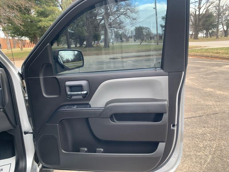 Chevrolet Silverado 1500 Regular Cab Short Bed 2WD 2016