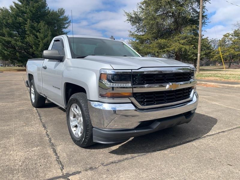 Chevrolet Silverado 1500 Regular Cab Short Bed 2WD 2016