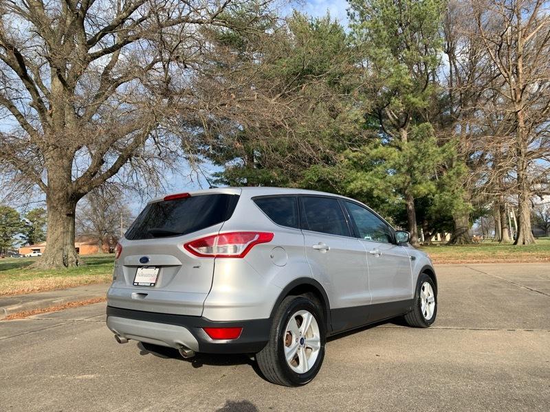Ford Escape SE FWD 2016