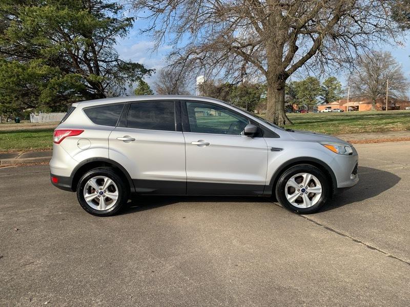 Ford Escape SE FWD 2016