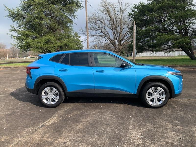 Chevrolet Trax LS 2025