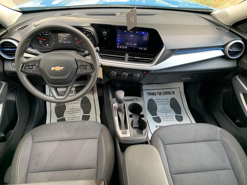 Chevrolet Trax LS 2025