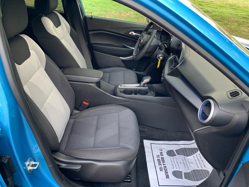 Chevrolet Trax LS 2025