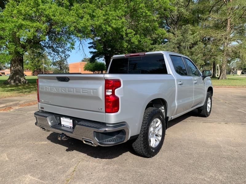 Chevrolet Silverado 1500 LT Crew Cab 4WD 2022