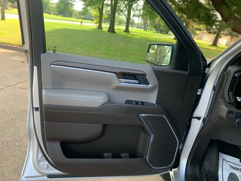 Chevrolet Silverado 1500 LT Crew Cab 4WD 2022