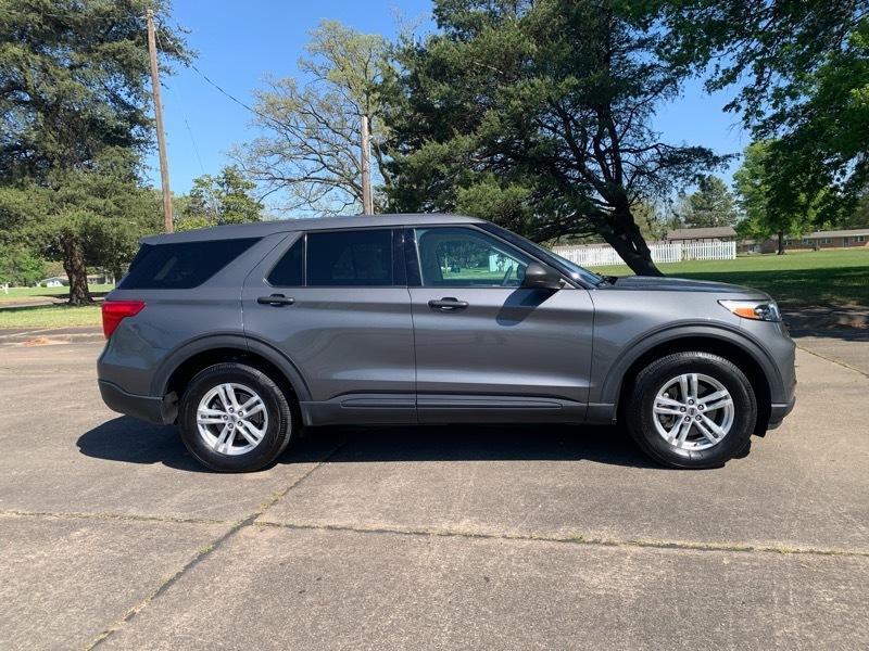 Ford Explorer Base AWD 2023