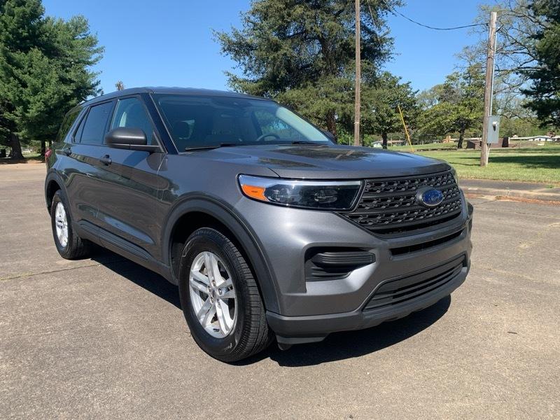Ford Explorer Base AWD 2023