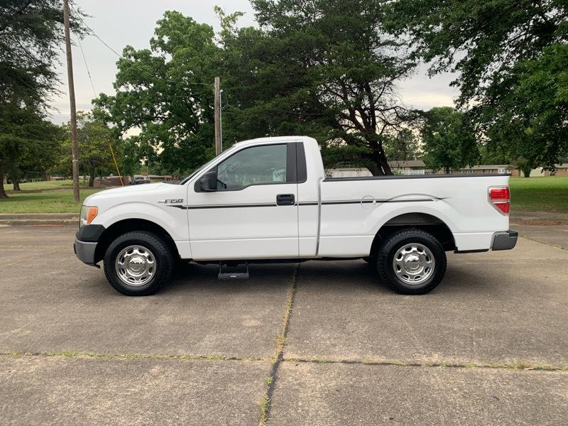 Ford F-150 2WD Reg Cab 126" XL 2013