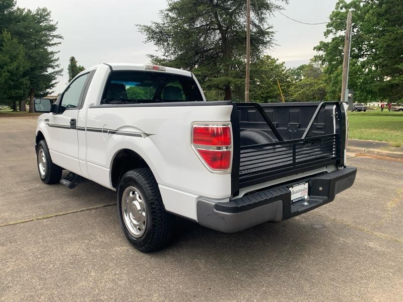 Ford F-150 2WD Reg Cab 126" XL 2013