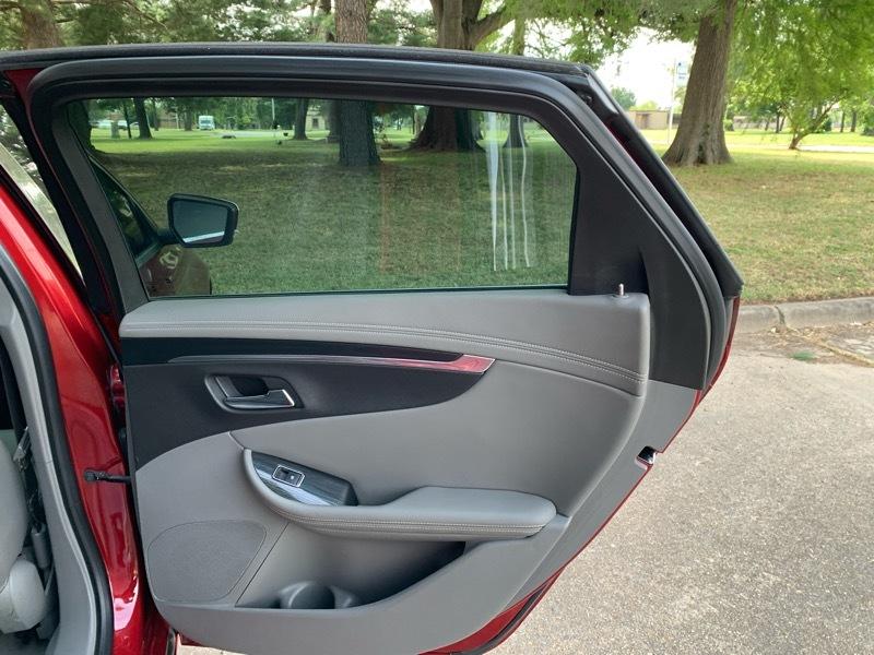 Chevrolet Impala LT 2019