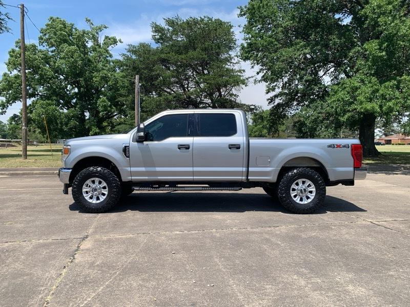 Ford F-250 SD XLT Crew Cab 4WD 2020