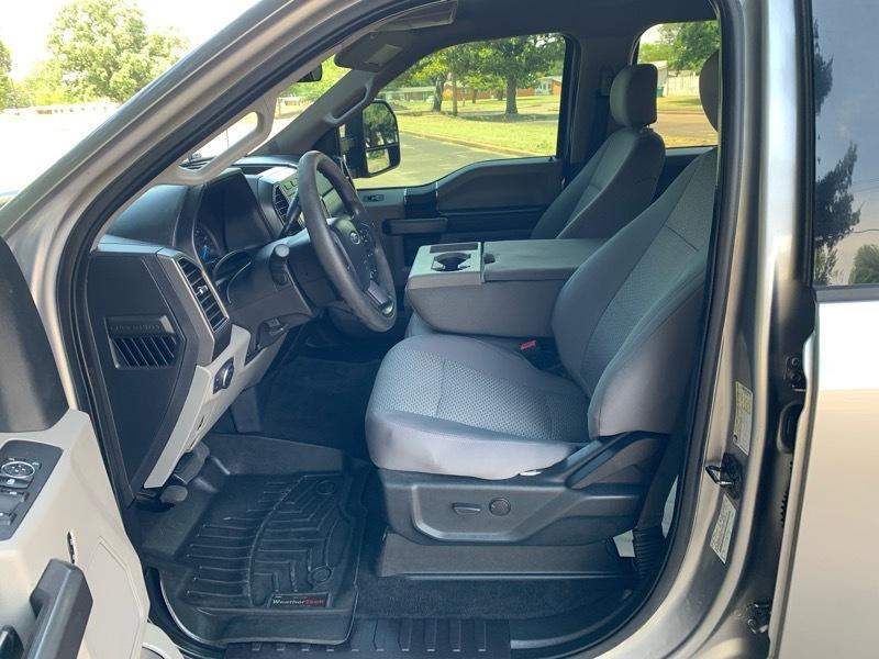 Ford F-250 SD XLT Crew Cab 4WD 2020