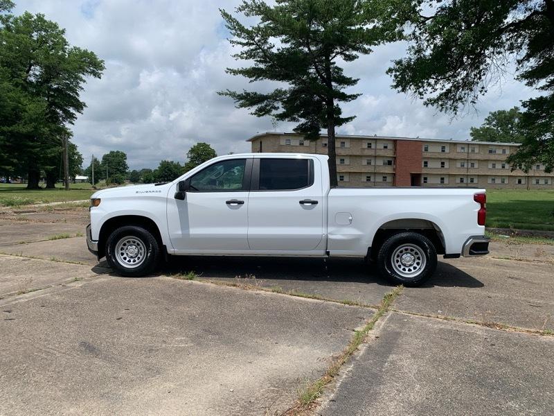 Chevrolet Silverado 1500 Custom Crew Cab 2WD 2021