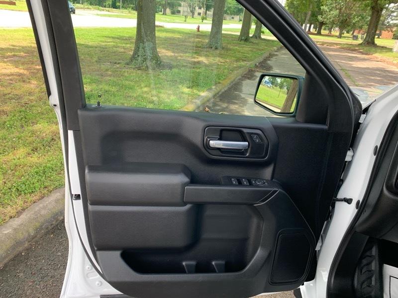 Chevrolet Silverado 1500 Custom Crew Cab 2WD 2021