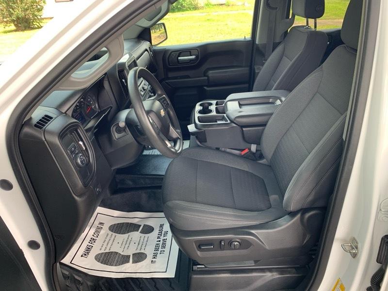 Chevrolet Silverado 1500 Custom Crew Cab 2WD 2021