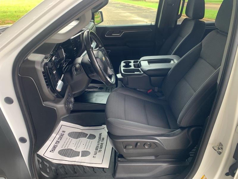 Chevrolet Silverado 1500 LT Crew Cab 4WD 2023